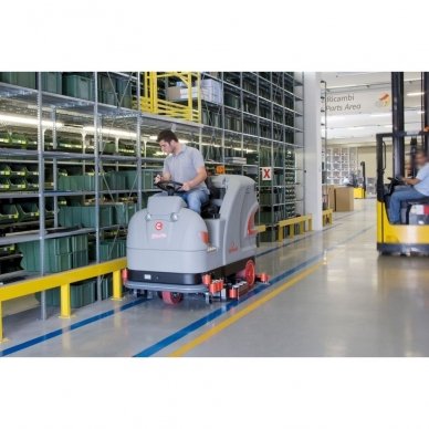 Grindų plovimo mašina Comac ULTRA 100 BS - AS 1